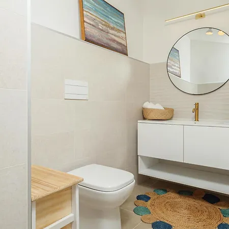 Leone Con Piscina Privata Villa