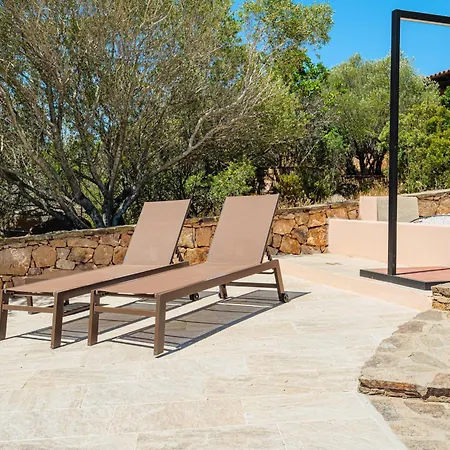 Leone Con Piscina Privata Villa